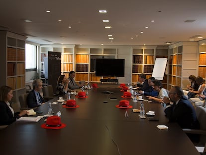 Imagen del evento sobre la transformación digital de la Administración pública organizado por Retina y patrocinado por Red Hat, celebrado el miércoles en la sala de juntas de El PAÍS.