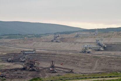 Una de las minas de carbón de KEK, la compañía eléctrica pública de Kosovo. Está cerca de Hade, un pueblo que sufre el desalojo por los planes energéticos del país.