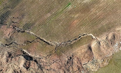 Cracks in the ground, like the ones that opened up near Gaziantep, the epicenter of one of the earthquakes, are common. What was unusual this time was that the whole of Anatolia shifted.