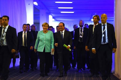 Hollande y Merkel, en Bratislava en septiembre
