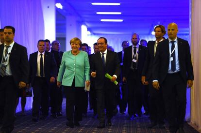 Hollande y Merkel, en Bratislava en septiembre