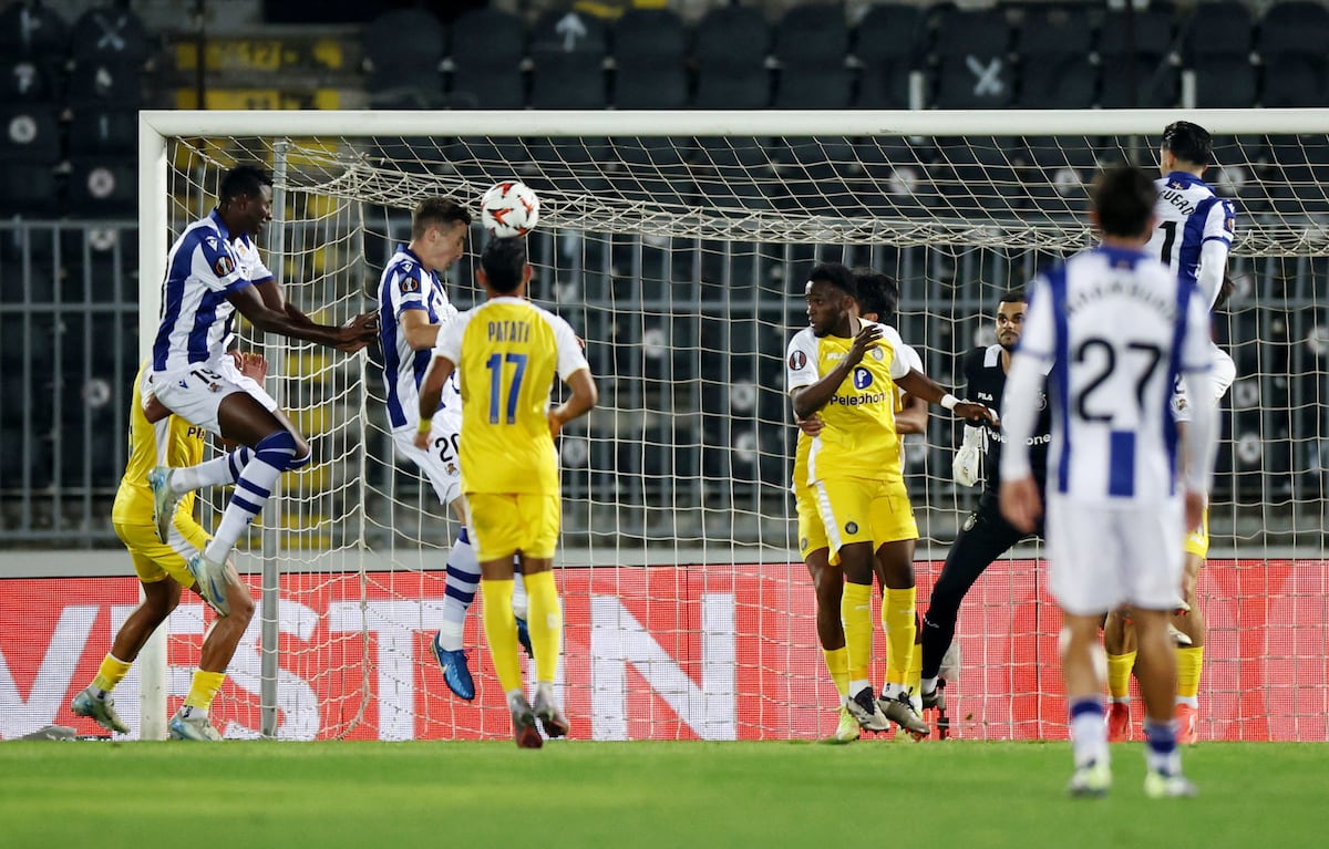 La Real wins a soulless match in Belgrade