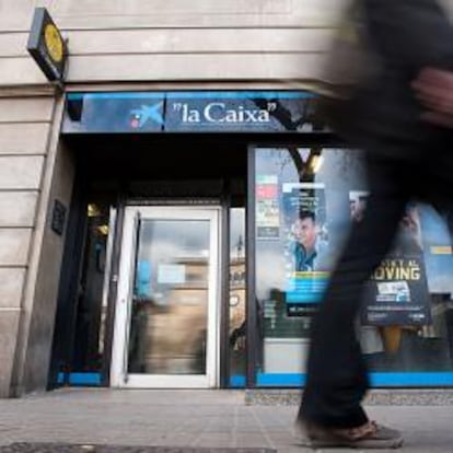 La Caixa suprime la marca Cívica en la integración de su red de oficinas