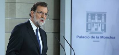 El presidente del gobierno Mariano Rajoy explica la aplicaci&oacute;n del art&iacute;culo 155 en Catalu&ntilde;a.
