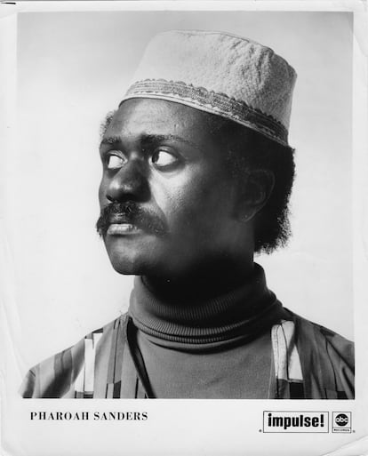 Un joven Pharoah Sanders, fotografiado en 1968 e incapaz de imaginarse que un disco suyo iba a ser el más valorado por la crítica en 2021.