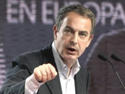 Zapatero, en el acto de presentación de los candidatos del PSOE a las europeas