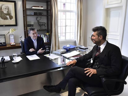 El presidente Mauricio Macri recibe a Marcelo Tinelli en la residencia de Olivos.