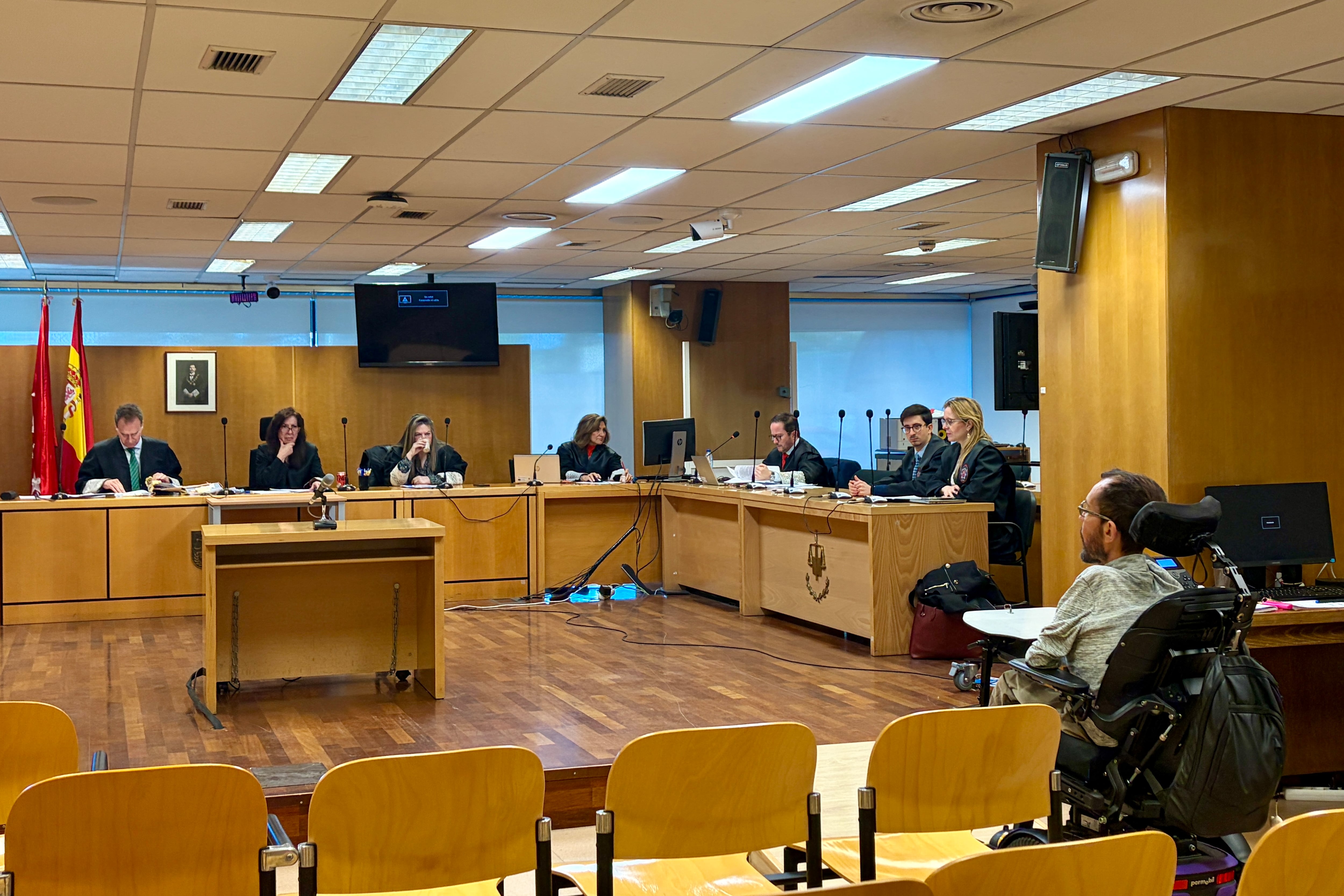 El exdiputado de Podemos, Pablo Echenique, en la Audiencia Provincial de Madrid, este viernes 27 de marzo de 2026.