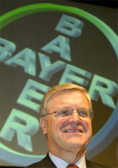 El presidente de Bayer, Werner Wenning, durante la rueda de prensa del balance otoñal en Leverkusen.