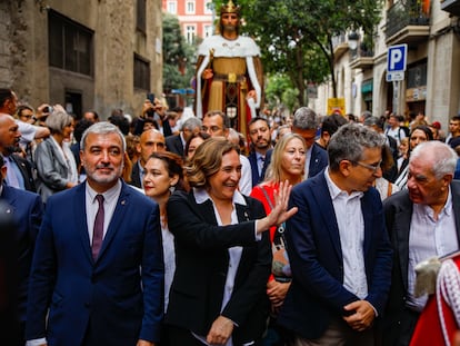 Los socios de gobierno en Barcelona, Jaume Collboni, Ada Colau y Jordi Martí, y Ernest Maragall (de ERC), la semana pasada durante el paseíllo de autoridades con motivo de La Mercè.