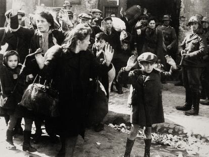 Deportación de judíos del gueto de Varsovia, en 1943