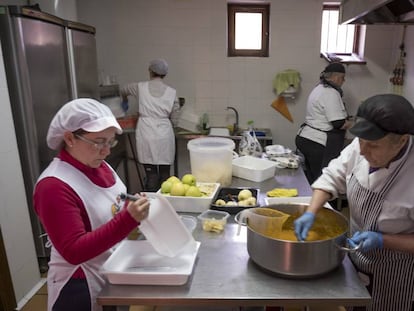 Mujeres de la asociación Zaharilla.