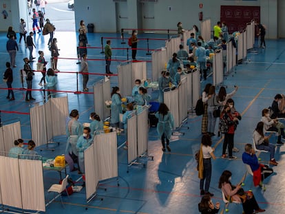 Vaccination drive of essential workers in Seville.