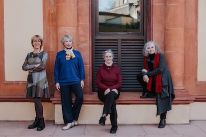 De izquierda a derecha: Imma Colomer, Muntsa Alcañiz, Vicky Peña y Lurdes Barba, las intérpretes de la obra que dirigirá Magda Puyo en el Lliure.