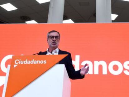 Seis miembros de la ejecutiva permanente, el núcleo de decisión, pierden su escaño