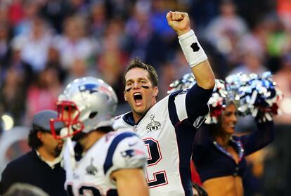 Tom Brady, que está al final de su carrera con 37 años, entró oficialmente en el olimpo de los más grandes con una actuación memorable.