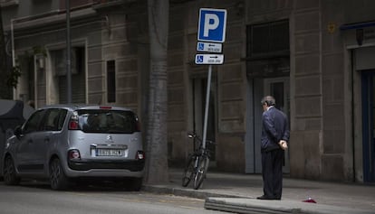 Plaza para personas con discapacidad en Barcelona. 