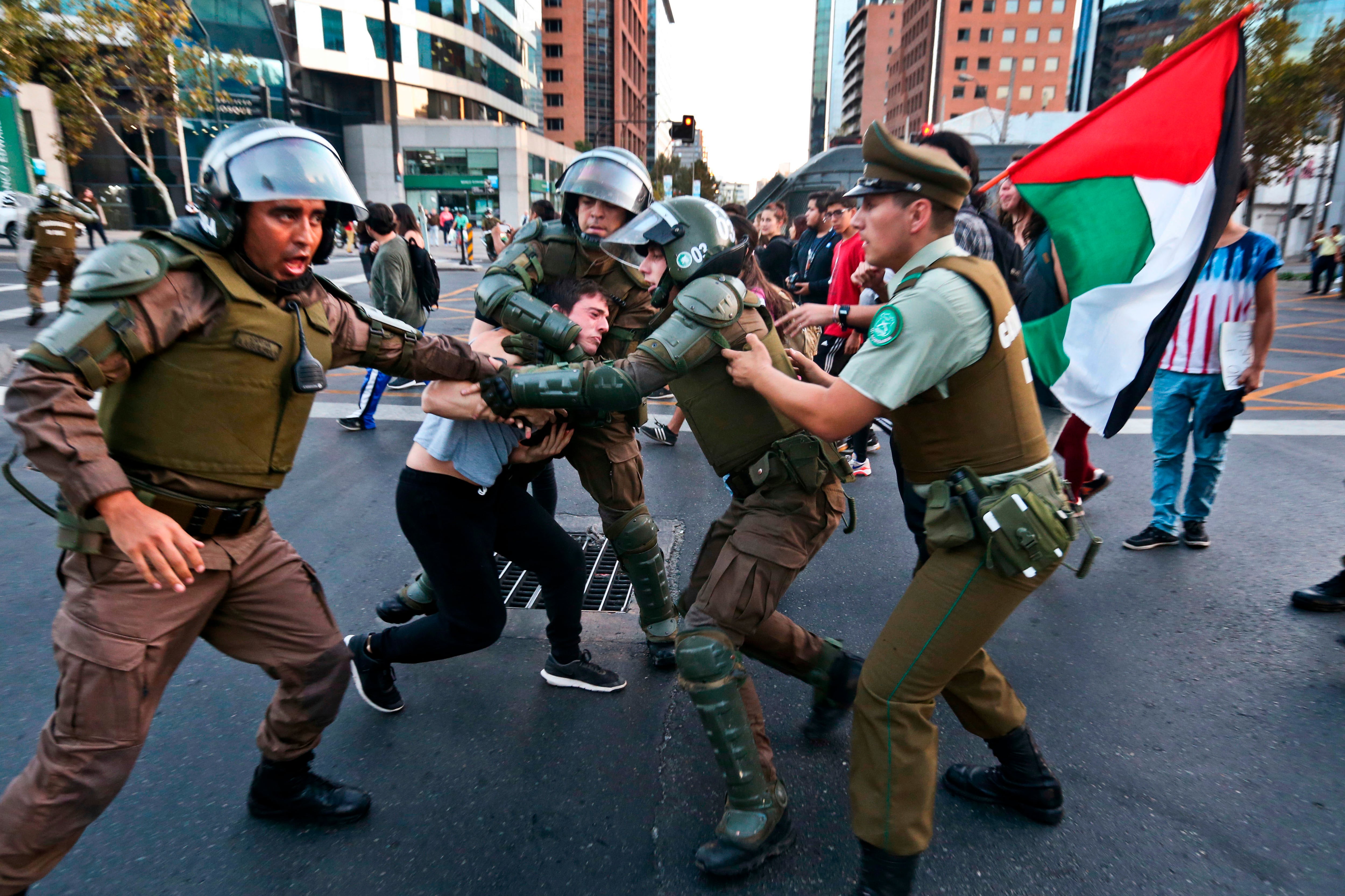 Seis años después. Lo explicable y lo inexplicable