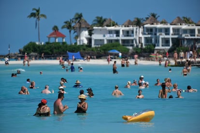 Turistas en Cancn, en 2024.