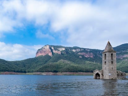 Imagen del pasado viernes del pantano de Sau, que con las últimas lluvias ha aumentado su capacidad hasta llegar al 40%.