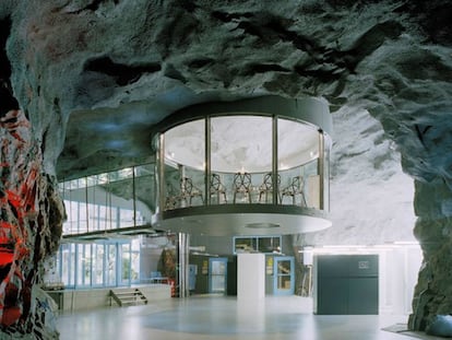 Centro de datos Pionen, bajo el Parque Bergen Vita en Estocolmo, Suecia. |