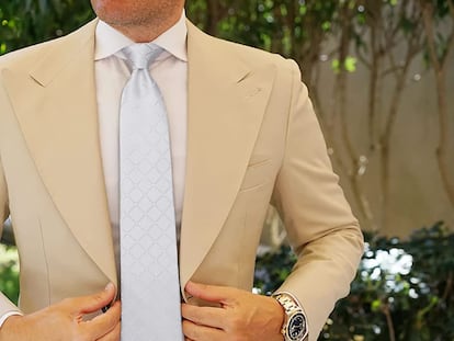 El set de corbata y pañuelo ideal para moda masculina supera las 8.000 valoraciones en Amazon.