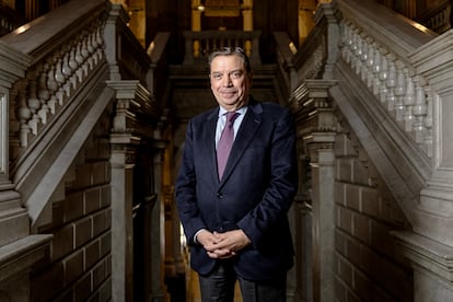 Luis Planas, ministro de Agricultura, Pesca y Alimentación, en la sede del ministerio.