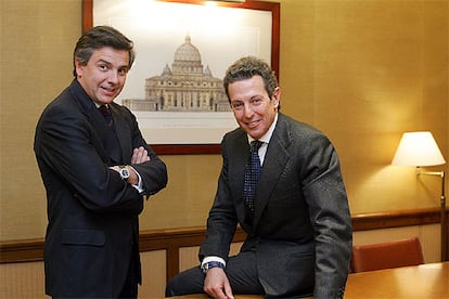 Juan Antonio Samaranch (izq.) y Pedro Gómez Baeza.