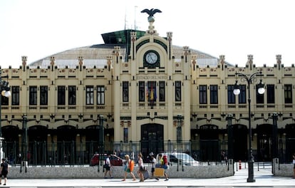 Fachada de la Estación del Norte de Valencia.