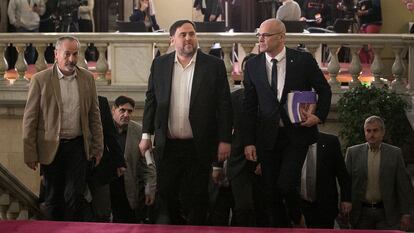 Oriol Junqueras y Raül Romeva, en el Parlamento catalán.