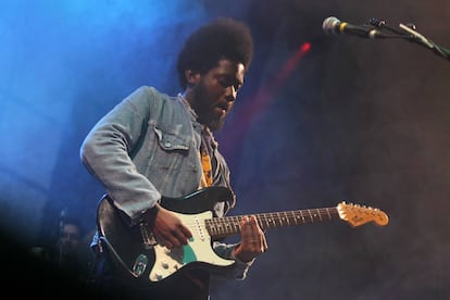 Michael Kiwanuka en su concierto en Mad Cool Festival.