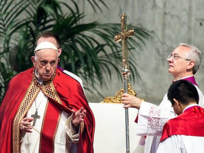 El papa Francisco durante una misa en el Vaticano, el pasado 29 de junio.