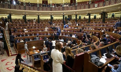Sesión constitutiva del Congreso de la XIII Legislatura, el 21 de mayo.