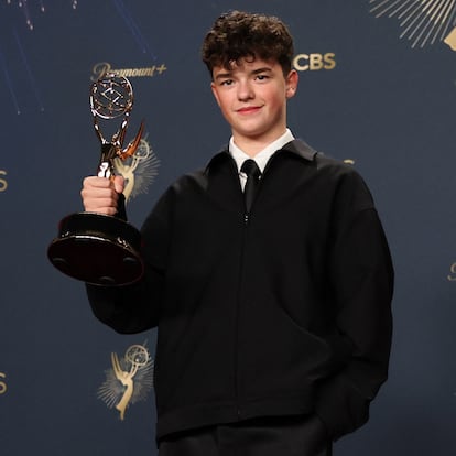 Owen Cooper poses with the Best Supporting Actor in a Limited or Anthology Series or Movie award for Adolescence, at the 77th Primetime Emmy Awards in Los Angeles, California, U.S., September 14, 2025. REUTERS/Daniel Cole