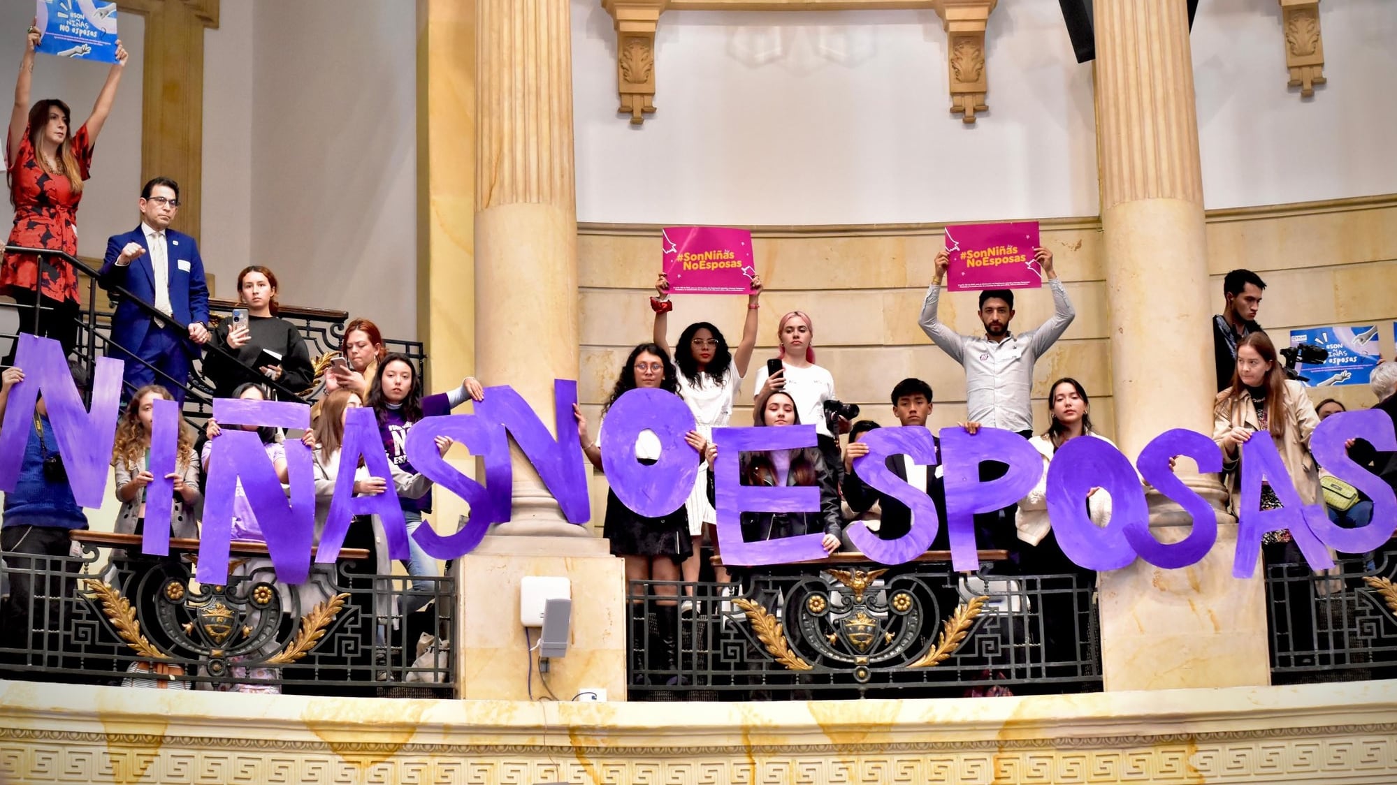 Colectivos que luchan por los derechos de los niños y niñas celebran la prohibición del matrimonio infantil.