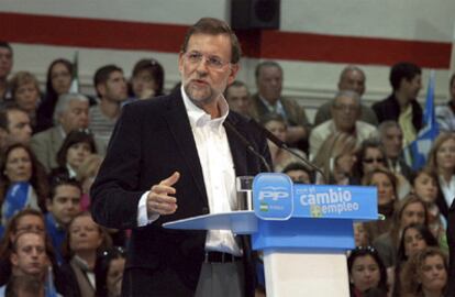 Mariano Rajoy, durante un acto del PP en Linares (Jaén).