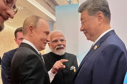 Vladímir Putin, Narendra Modi y Xi Jinping, este domingo en Tianjin.