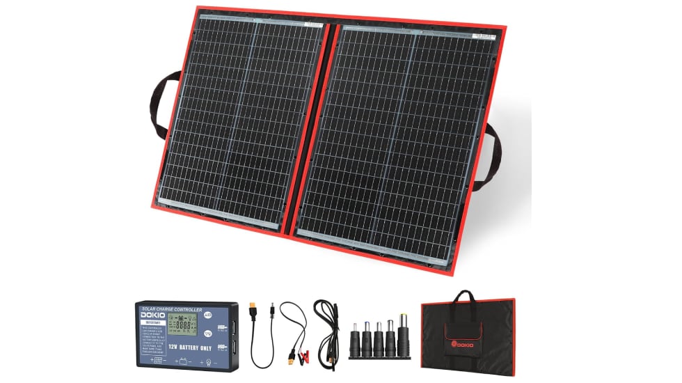 Placa solar portátil de la marca Dokio.