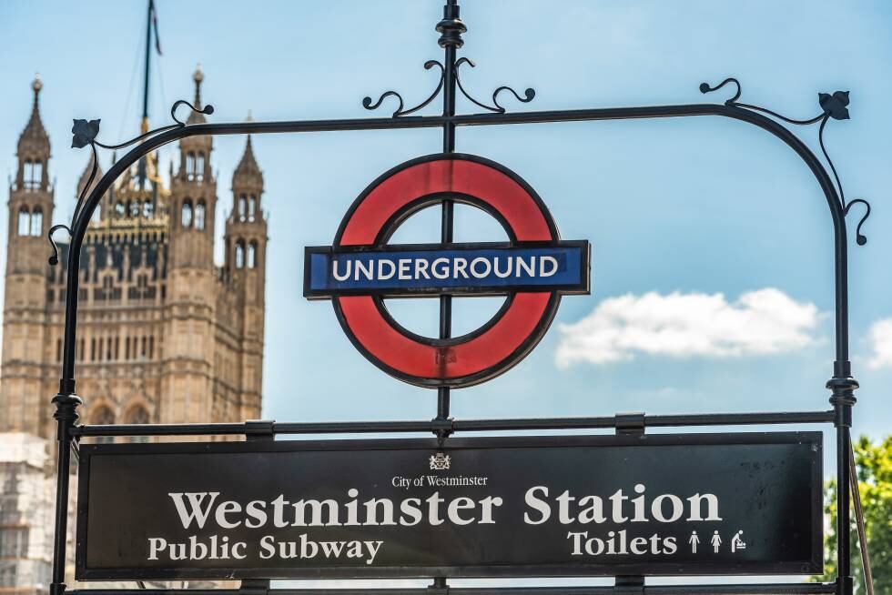 El Big Ben y la estación londinense de Westminster, dos imágenes recurrentes en 'James Bond'.