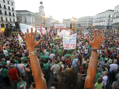 Manifestación de profesores, padres y alumnos en Madrid en septiembre contra los recortes.