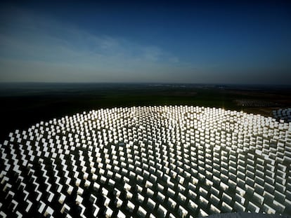 Abengoa Solar desarrolla y aplica tecnologías solares de generación eléctrica a partir del sol, luchando contra el cambio climático.