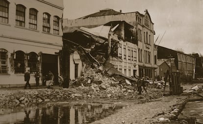 El terremoto causó 2.000 víctimas en Chile y dejó pérdidas directas en propiedades del orden de 550 millones de dólares.