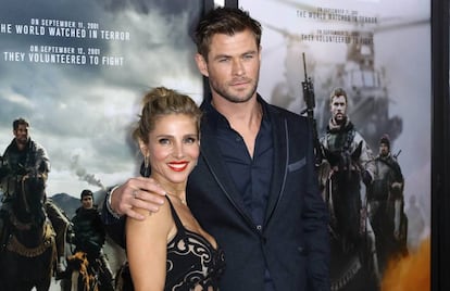 Descripción : Elsa Pataky y Chris Hemsworth en un estreno en 2016 en Nueva York.