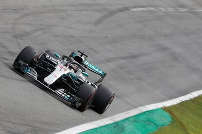 Vista del monoplaza de Lewis Hamilton.