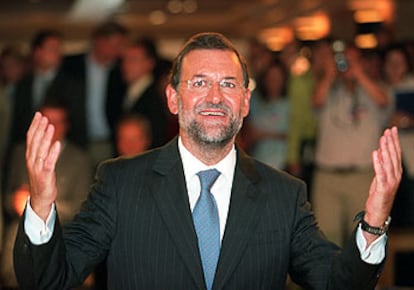 Mariano Rajoy, ayer, durante la reunión de la Junta Directiva Nacional del PP en un hotel de Madrid.