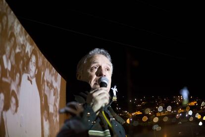 El director Rodolfo Muñoz durante la proyección.