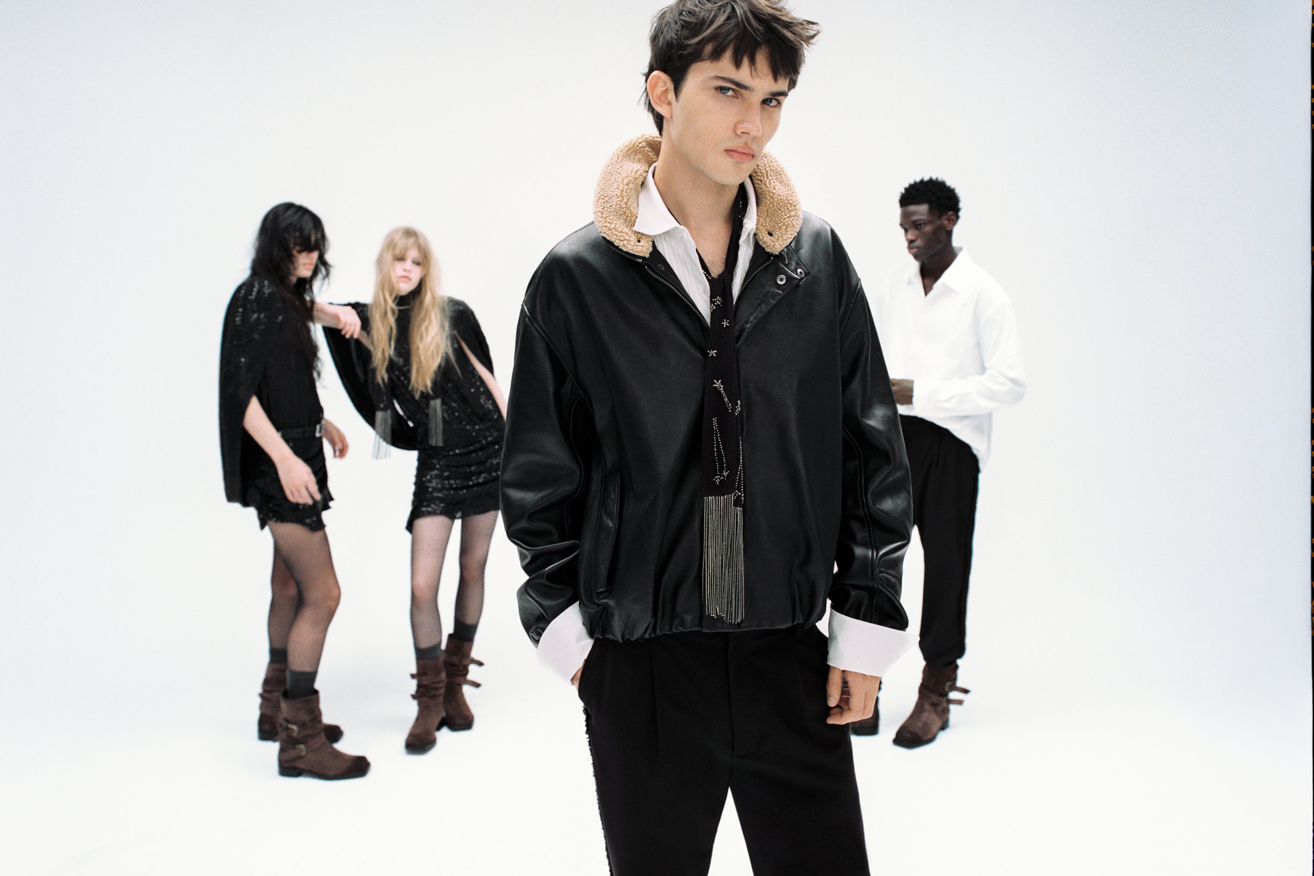 La moda que nace fuera de la moda: la colección de Oscar Ouyang que reivindica la importancia de las subculturas