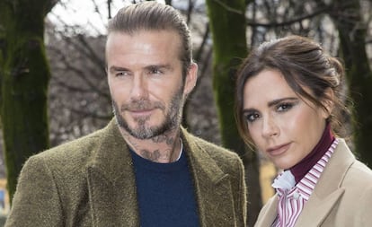 El exfutbolista David Beckham y la diseñadora Victoria Beckham en París (Francia), en enero de este año.