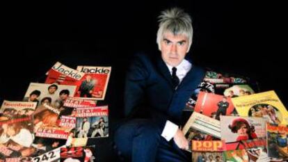 El cantante y editor Alex Cooper.