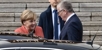 La canciller alemana, Angela Merkel,tras su reunión de ayer con el presidente alemán, Frank-Walter Steinmeier.